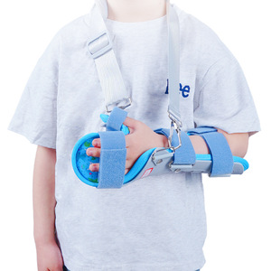 Attelle d'immobilisation de la main pour enfant en tissu nylon et coton avec support de bras pour l'immobilisation des entorses du poignet - Product Image 1