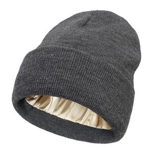 Gorro de Punto Corto con Puño, Personalizado con Etiqueta, Diseño a Cuadros, Logotipo Personalizado para Hombre y Mujer, Venta al Por Mayor - Product Image 6