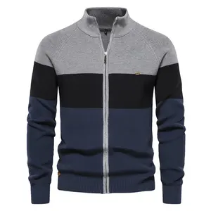 पुरुषों के लिए उच्च गुणवत्ता वाला सांस लेने योग्य कस्टम लोगो स्ट्राइप क्रू नेक बुना हुआ कार्डिगन कॉटन स्वेटर
