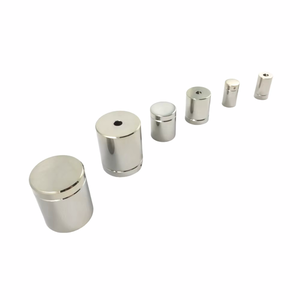 Attaches hexagonales industrielles haute performance Vis d'écartement durables en acier ou en aluminium pour une fixation sûre en aluminium - Product Image 1