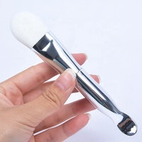 Brosse nettoyante faciale professionnelle en silicone personnalisée avec manche en plastique, brosse plate pour masque facial et maquillage