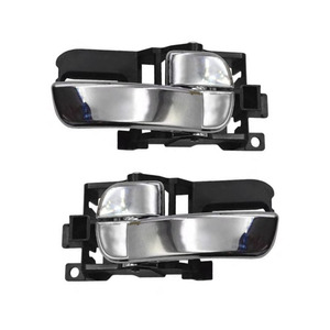 Handle pegangan pintu Interior mobil otomatis kiri kanan depan belakang kenop dalam dengan kunci untuk Nissan QASHQAI 2007-2013 - Product Image 1