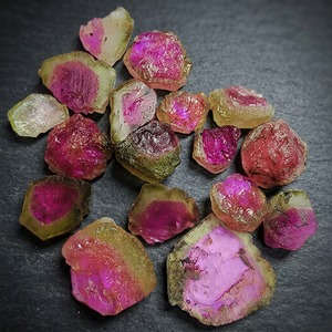 Lote de 17 Turmalinas Naturales de Color Bio, 13-22mm, Tamaño Libre, 177 Quilates, Piedras Sueltas, Gemas en Bruto de África para Joyería - Product Image 3