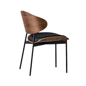 Salon simple meubles en cuir noyer pu salle à manger en cuir nordique <span class=keywords><strong>patchwork</strong></span> restaurant en bois chaise de salle à manger - Product Image 1