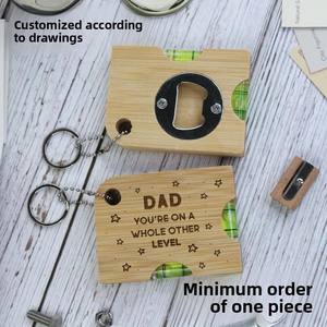 Personnalisation de motifs personnalisés Ouvre-bouteille en bois pour la fête des pères Logo gravé Aimant de réfrigérateur portable pour la maison - Product Image 2