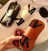 Étui de rangement magnétique pour lunettes, étui à lunettes en cuir, porte-lunettes de soleil portable anti-pression à accrocher au sac à main