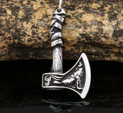 เหล็ก [จี้เดี่ยว]