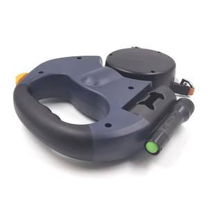 Светоотражающий Выдвижной Поводок для домашних животных 360 градусов анти-запутанный автоматический двойной поводок для домашних животных со светодиодной подсветкой прочный двойной поводок для выгула собак - Product Image 5