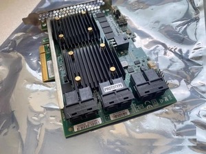 Carte contrôleur RAID SAS/SATA PCIe 3.0 X8 avec puce SAS3516, cache 4 Go, 12 Gbit/s, 930-24i pour ThinkSystem - Product Image 4