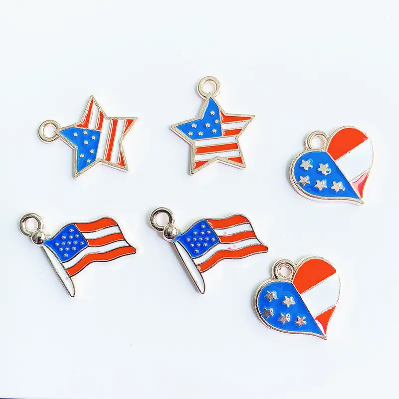 Mélange de drapeaux américains en alliage émail étoile cœur pendentifs en métal pour la fabrication de bijoux DIY fait à la main USA coeur étoile drapeau accessoires