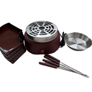 Ensemble de fondue électrique 2 en 1 Yongli, <span class=keywords><strong>kit</strong></span> de table <span class=keywords><strong>pour</strong></span> intérieur avec plateaux amovibles et 4 brochettes, pot à chocolat fondu - Product Image 4