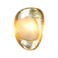 Applique murale artistique en feuille d'or de designer. Lumière de luxe pour salon, chevet, entrée, salle de thé et escalier.