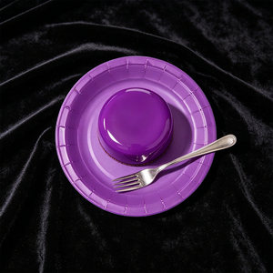 Assiettes en papier violettes Party Love 17 cm, lot de 8, décorations de table élégantes pour anniversaire - Product Image 4