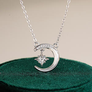 Collana con Ciondolo Luna e Stella in Argento Sterling S925 Personalizzata all'Ingrosso, Collana Trendy con Pietra Moissanite per Regalo Donna - Product Image 2