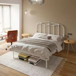 โครงเตียงเหล็กสีขาว โครงเตียงเหล็กแบบคู่ เฟอร์นิเจอร์ห้องนอนเรียบง่าย - Product Image 1