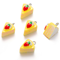 Dessin animé 3D Mini fraise gâteau résine pendentif breloque pour artisanat fabrication de bijoux collier à faire soi-même Bracelet boucle d'oreille accessoires W438