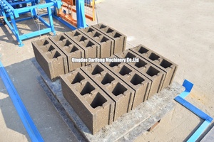 QT4-15 Xi Măng Xây Dựng Khối Máy Tự Động Gạch Nhà Máy Các Nhà Sản Xuất Bê Tông Hollow Khối Nhà Máy Để Bán Ý - Product Image 5