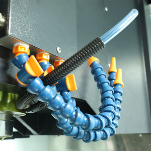 Fresadora Vertical CNC de Alta Precisión, Centro de Mecanizado Vertical LV845-b, Cortadora de Metal con Cono de Husillo BT40, 3 Ejes - Product Image 1