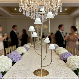 Saixin Décoration <span class=keywords><strong>de</strong></span> <span class=keywords><strong>table</strong></span> <span class=keywords><strong>de</strong></span> mariage <span class=keywords><strong>de</strong></span> luxe Nouveau <span class=keywords><strong>design</strong></span> Abat-jour en or Support <span class=keywords><strong>de</strong></span> lumière Centres <span class=keywords><strong>de</strong></span> <span class=keywords><strong>table</strong></span> <span class=keywords><strong>de</strong></span> haute qualité pour <span class=keywords><strong>table</strong></span> <span class=keywords><strong>de</strong></span> mariage - Product Image 1