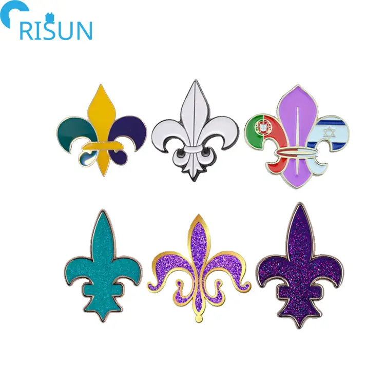 Orleans Fleur De Lis เข็มกลัดสัญลักษณ์,เข็มกลัดสัญลักษณ์เคลือบแบบแข็งนิ่มกลิตเตอร์ลายดอกไม้ปรับแต่งโลโก้ได้ตามต้องการ