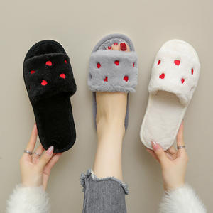 Zapatillas Cálidas de Felpa con Forro de Lana Artificial para Mujer, Diseño Abierto, Antideslizantes, para el Hogar, Estilo Lindo y Femenino, Ideales para las Cuatro Estaciones - Product Image 1