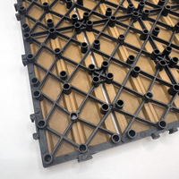 Tuiles de terrasse en WPC à emboîtement DIY 300x300 mm, composite pour terrasse extérieure, style de conception asiatique - pour villas et bordures
