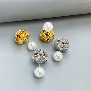 Pearl Flower Stud <b>Earrings</b> AAA Round White Zinc Alloy Claw Setting Women's Everyday Wear - Product Image 1