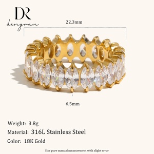 Bague en acier inoxydable plaqué or 18 carats avec zircon <span class=keywords><strong>Ma</strong></span> <span class=keywords><strong>Yan</strong></span>, résistante à l'eau, écologique, OEM/ODM, de style européen et américain, pour femmes, par Dingran - Product Image 2