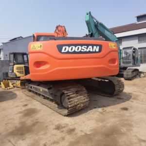 Excavateur d'occasion Doosan DX225LCA DX300 d'occasion, nouveau modèle d'origine, prix bas de bonne qualité - Product Image 2