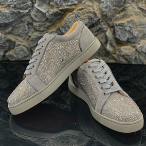 Zapatos Casuales Planos de Lujo al por Mayor para Hombre y Mujer, Zapatos de Diseñador Personalizados de Cuero Genuino con Suela Roja y Diamantes, Zapatos para Caminar - Product Image 4