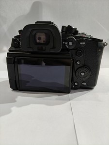 Appareil photo professionnel 4K Lumixs GH7 25,2MP, appareil photo hybride phare axé sur la vidéo - Product Image 5