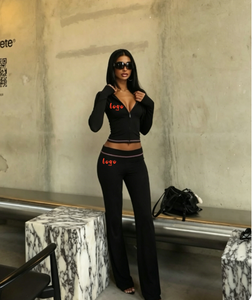 Conjunto Casual de Dos Piezas para Mujer, con Top con Cierre y Pantalones Cortos, Ideal para Deportes y Fiestas - Product Image 1