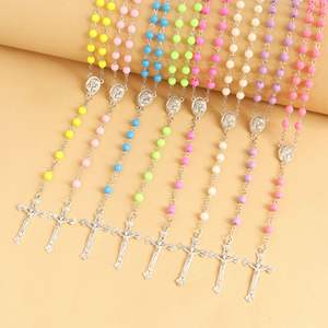 Collier personnalisé avec croix de Jésus, chapelet catholique en acrylique perlé, cadeau religieux <span class=keywords><strong>pour</strong></span> la <span class=keywords><strong>prière</strong></span>, bijoux - Product Image 1