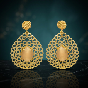 Boucles d'oreilles pendantes en laiton plaqué or faites à la main avec pierres précieuses, style ethnique, pour mariage et soirée, tendance - Product Image 3
