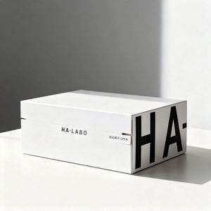 Boîte cadeau en carton ondulé personnalisée en usine avec ruban adhésif UV, fermeture autocollante, emballage de luxe avec fonction d'ouverture facile pour produits haut de gamme - Product Image 2