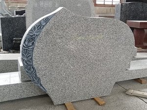 Lápida de Granito Gris Antigua para <span class=keywords><strong>Cementerio</strong></span> <span class=keywords><strong>con</strong></span> Diseño de Rosas Talladas - Product Image 5
