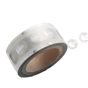 Étiquette NFC autocollante mini RFID 13,56 MHz imperméable, résistante aux intempéries et durable, en rouleau, pour cartes de visite, paiement, usage hôtelier (matériau PET) - Product Image 4