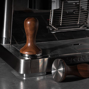 Prensador de Café Espresso Manual Personalizado, Reutilizable, Ecológico, con Mango de Madera Maciza, Calibrado, de Acero Inoxidable 304 con Resorte - Product Image 3