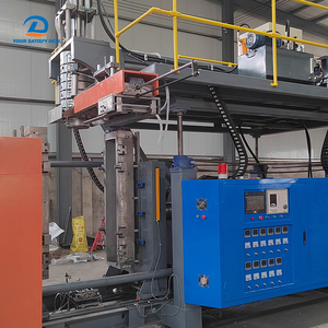 Machine <span class=keywords><strong>de</strong></span> soufflage automatique à haute production <span class=keywords><strong>de</strong></span> 5 <span class=keywords><strong>litres</strong></span> en HDPE pour la fabrication <span class=keywords><strong>de</strong></span> bidons en PE/ABS/PP et <span class=keywords><strong>de</strong></span> bouteilles d'huile moteur - Product Image 1