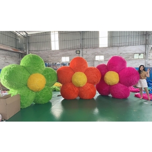 <span class=keywords><strong>2025</strong></span> mới tùy chỉnh trang trí khổng lồ tổ chức sự kiện lông sang trọng đầy màu sắc treo <span class=keywords><strong>Inflatable</strong></span> Fluffy hoa cho trung tâm mua sắm trang trí - Product Image 1