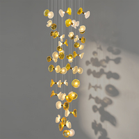 Lustre suspendu pour escalier, style moderne minimaliste, loft, villa, duplex, lustre rotatif en verre, long lustre pour escalier, éclairage intérieur