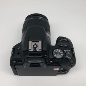 ใช้กล้อง canons 200D DSLR ที่มีเลนส์<span class=keywords><strong>18</strong></span>-55mmIS หน้าจอสัมผัส24.2MP + กล้องดิจิตอลเซ็นเซอร์ CMOS APS-C Wi-Fi การสร้าง Vlog ส่วนบุคคล - Product Image 3