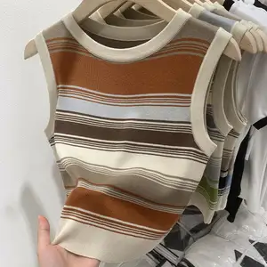 2024 Versatile contrasting striped knitted tank top for women's summer round neck short slim fit thread outerwear sleeveless top