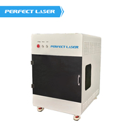 Machine de gravure laser pour médaillons en métal avec motif animal 3D à l'intérieur, gravure sous-surface, photo, image, gravure laser pour verre, cristal