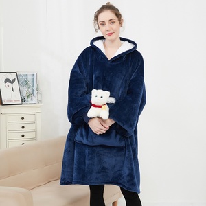 Couverture portable à <span class=keywords><strong>capuche</strong></span> super douce et confortable, couverture enveloppante en polaire avec maintien au chaud à l'intérieur et à l'extérieur - Product Image 2
