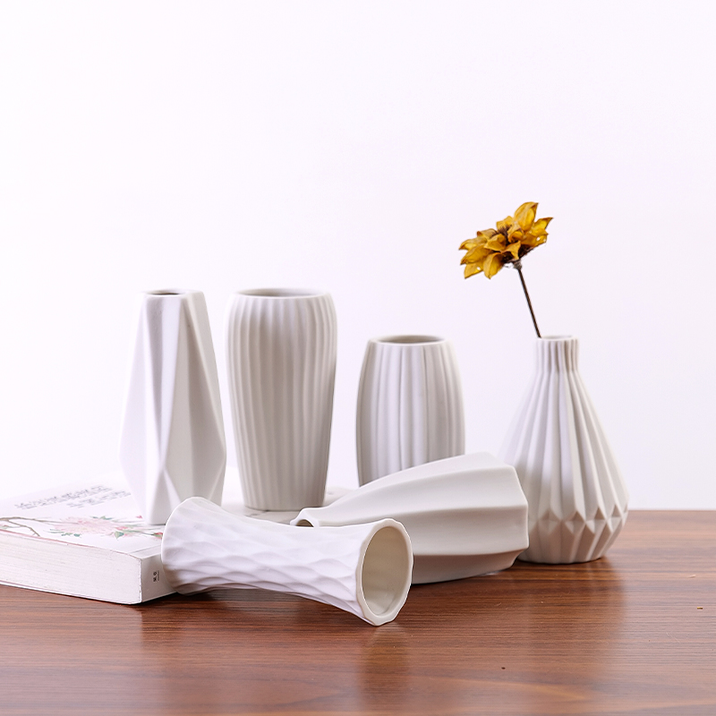 Неглазурованная мини-ваза из твердой белой керамики, креативная Цветочная композиция в скандинавском стиле, украшение для гостиной, нейтральная Маленькая ваза