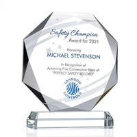 Trophée en cristal poli sur mesure avec gravure de logo et texte, design créatif, cadeau de reconnaissance d'entreprise pour les récompenses professionnelles