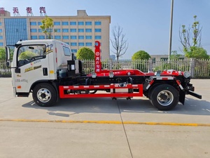 รถบรรทุกเก็บขยะแบบตะขอเกี่ยว Dongfeng 15 เมตร รถขนส่งขยะแบบตะขอเกี่ยว ยกด้วยระบบตะขอเกี่ยว ขับเคลื่อน 4x2 เครื่องยนต์แบบธรรมดา ปั๊มมือ - Product Image 3