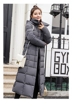 Manteaux d'hiver minces et matelassés Manteau long en duvet pour femme Col en fourrure Capuche Vêtements d'extérieur personnalisés Coton épais rembourré Vestes longues Puffer