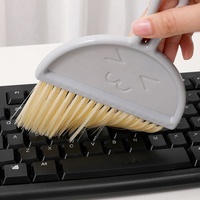 Ensemble complet de brosses de nettoyage de bureau en plastique blanc A2937, comprenant une brosse pour clavier et ordinateur avec pelle à poussière